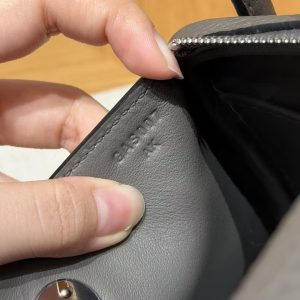 Hermes Lindy Mini 19 CM Bag Handmade In Taurillon Clemence Leather Silver Hardware 8F Girs Etain - Image 13