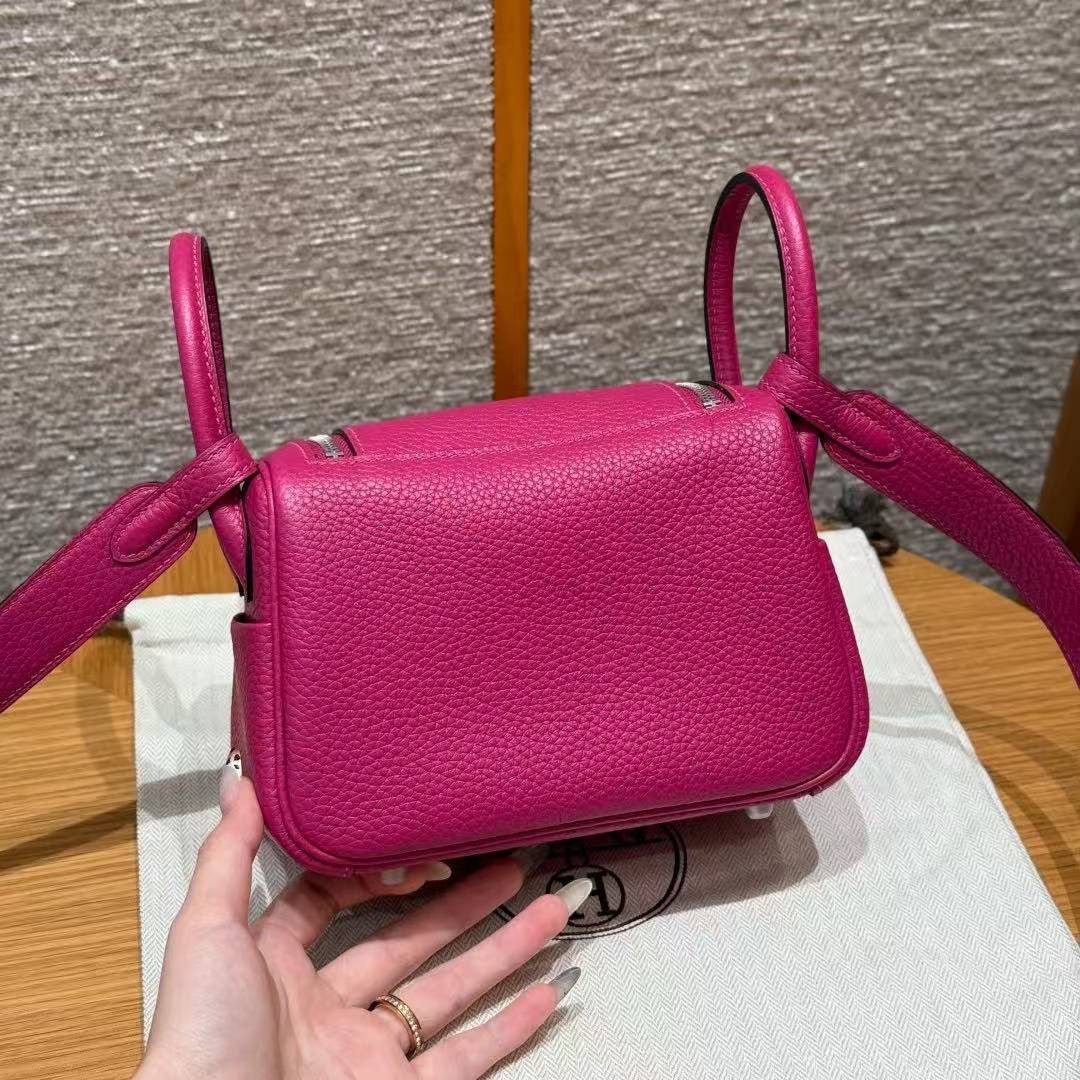 Hermes Lindy Mini 19 CM Bag Handmade In Taurillon Clemence Leather Silver Hardware L3 Rose Purple - Image 2