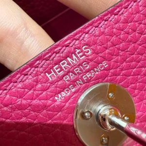 Hermes Lindy Mini 19 CM Bag Handmade In Taurillon Clemence Leather Silver Hardware L3 Rose Purple - Image 19