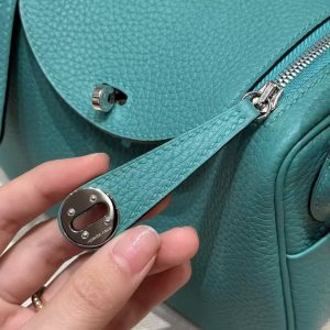Hermes Lindy Mini 19 CM Bag Handmade In Taurillon Clemence Leather Silver Hardware U1 Vert Verone - Image 17