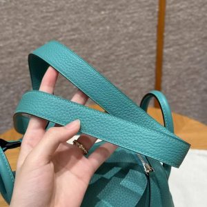 Hermes Lindy Mini 19 CM Bag Handmade In Taurillon Clemence Leather Silver Hardware U1 Vert Verone - Image 4