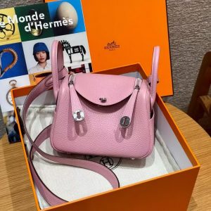 Hermes Lindy Mini 19 CM Bag Handmade In Taurillon Clemence Leather Silver Hardware X9 Mauve - Image 10