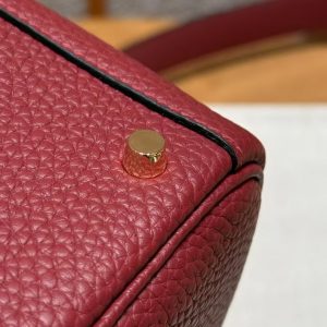 Hermes Lindy Mini 19 CM Bag Handmade In Taurillon Clemence Leather Gold Hardware k1 Rouge Grenat - Image 20