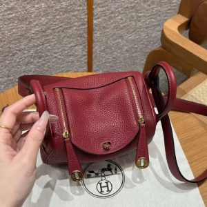Hermes Lindy Mini 19 CM Bag Handmade In Taurillon Clemence Leather Gold Hardware k1 Rouge Grenat - Image 19