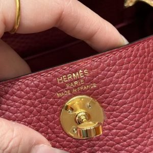 Hermes Lindy Mini 19 CM Bag Handmade In Taurillon Clemence Leather Gold Hardware k1 Rouge Grenat - Image 16