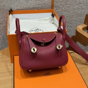 Hermes Lindy Mini 19 CM Bag Handmade In Taurillon Clemence Leather Gold Hardware k1 Rouge Grenat