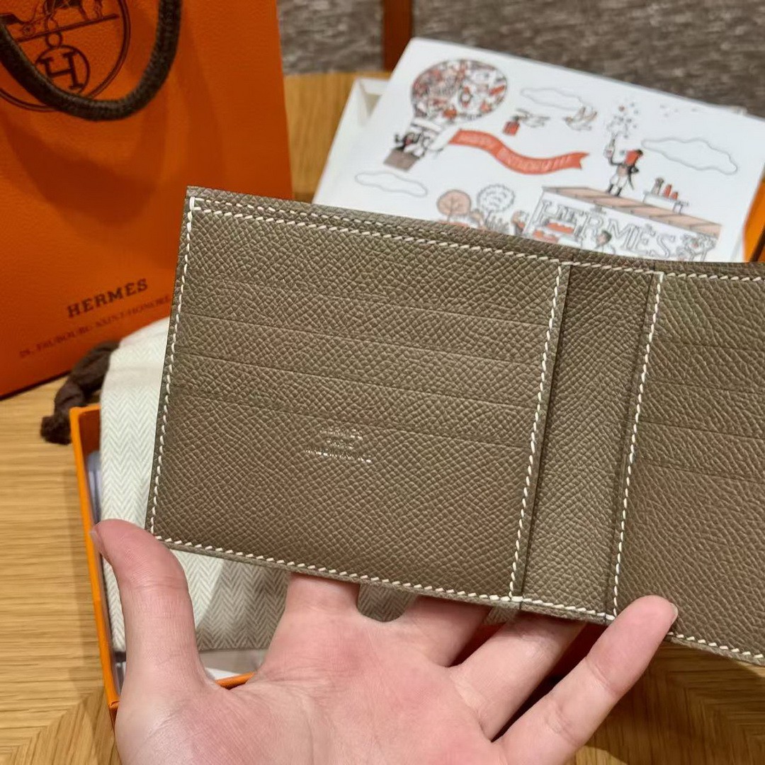 Hermes MC² Copernic Compact Wallet Handmade In Epsom Calfskin Leather 18 Etoupe - Image 4