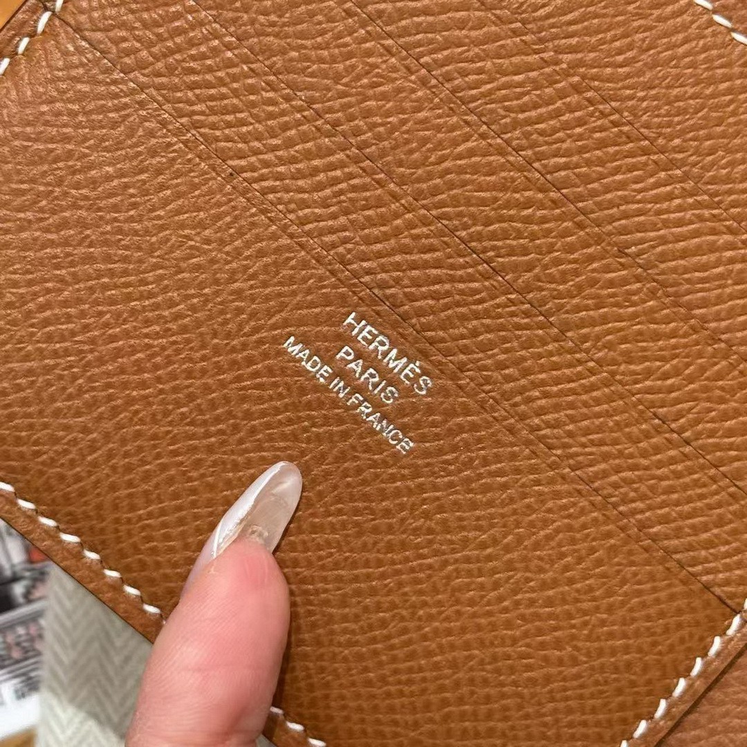 Hermes MC² Copernic Compact Wallet Handmade In Epsom Calfskin Leather 37 Gold - Image 4