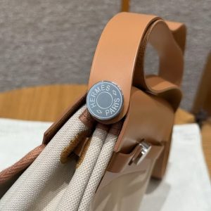 Hermes Mini Herbag Zip 20 Bag Retourne Beton Naturel Sable Handmade In Militaire Canvas and Hunter Cowhide Silver Hardware - Image 22