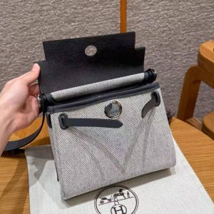 Hermes Mini Herbag Zip 20 Bag Retourne Ecru Blue Glacier Ardoise Handmade In Militaire Canvas and Hunter Cowhide Silver Hardware - Image 21