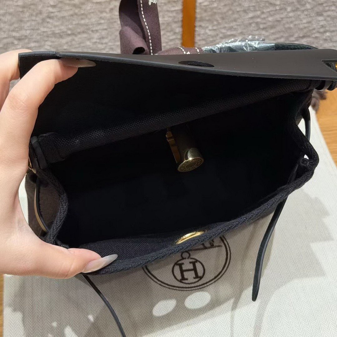 Hermes Mini Herbag Zip 20 Bag Retourne 89 Noir Handmade In Militaire Canvas and Hunter Cowhide Gold Hardware - Image 14