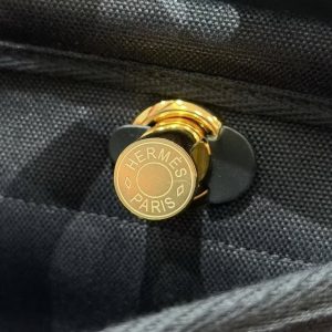 Hermes Mini Herbag Zip 20 Bag Retourne 89 Noir Handmade In Militaire Canvas and Hunter Cowhide Gold Hardware - Image 12