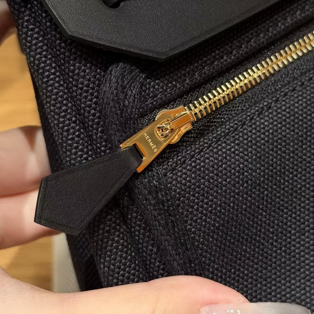 Hermes Mini Herbag Zip 20 Bag Retourne 89 Noir Handmade In Militaire Canvas and Hunter Cowhide Gold Hardware - Image 3