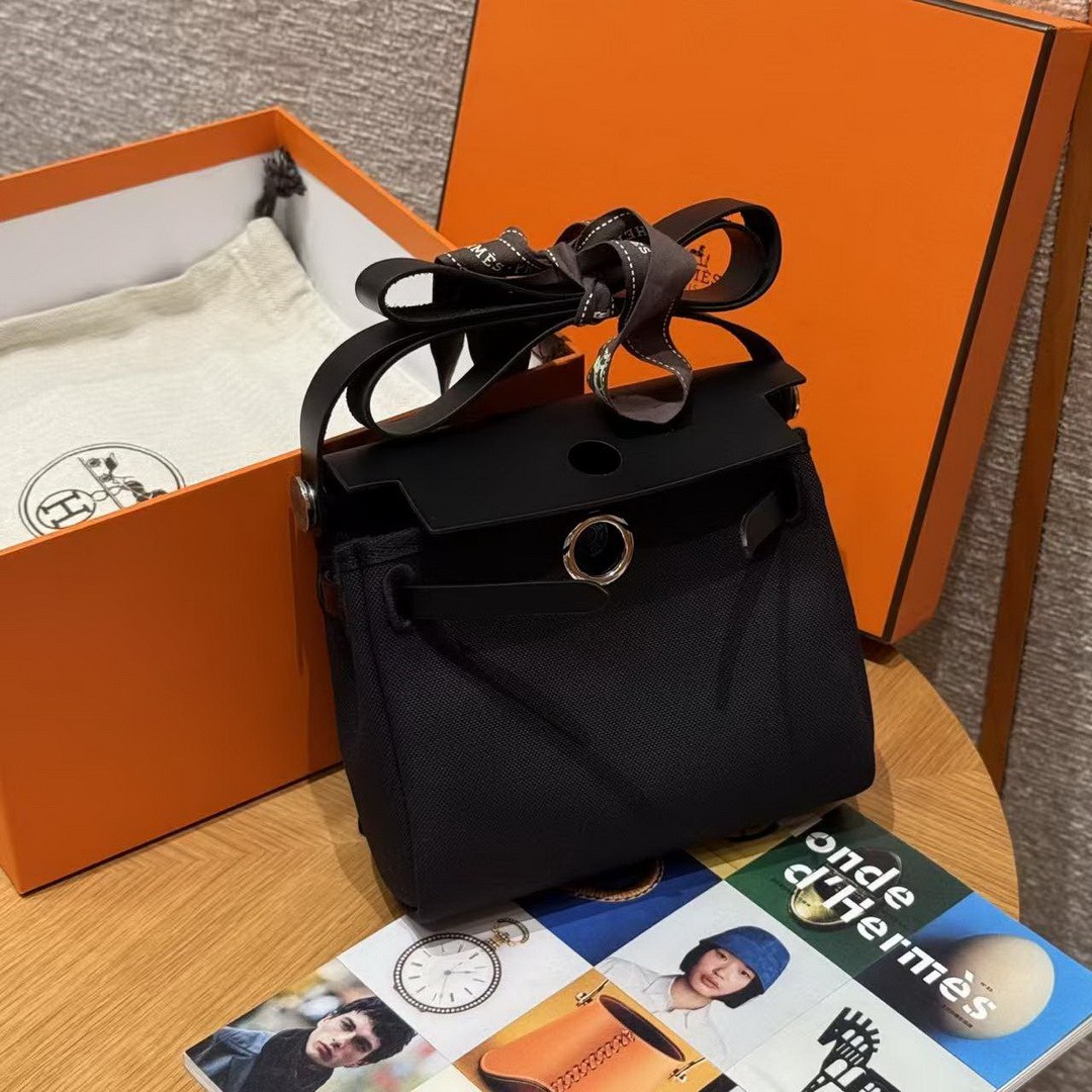 Hermes Mini Herbag Zip 20 Bag Retourne 89 Noir Handmade In Militaire Canvas and Hunter Cowhide Silver Hardware - Image 9