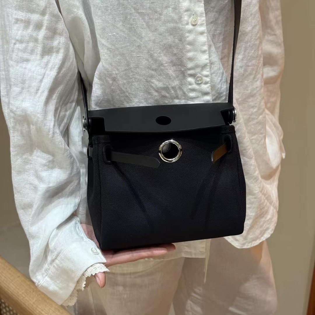 Hermes Mini Herbag Zip 20 Bag Retourne 89 Noir Handmade In Militaire Canvas and Hunter Cowhide Silver Hardware - Image 3