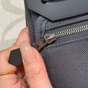 Hermes Mini Herbag Zip 20 Bag Retourne Ardoise Handmade In Militaire Canvas and Hunter Cowhide Silver Hardware - Image 11