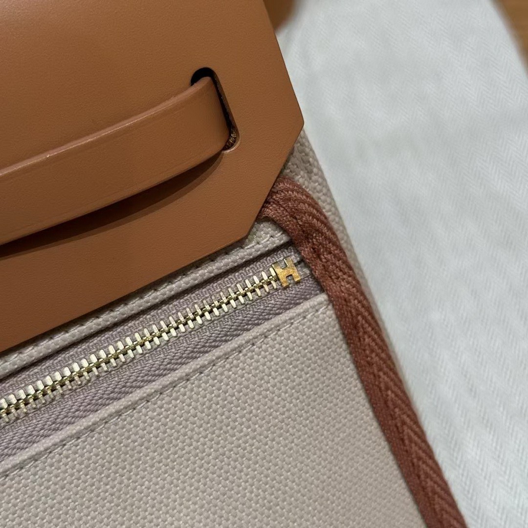 Hermes Mini Herbag Zip 20 Bag Retourne Beton Naturel Sable Handmade In Militaire Canvas and Hunter Cowhide Gold Hardware - Image 21