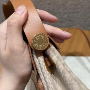 Hermes Mini Herbag Zip 20 Bag Retourne Beton Naturel Sable Handmade In Militaire Canvas and Hunter Cowhide Gold Hardware - Image 16