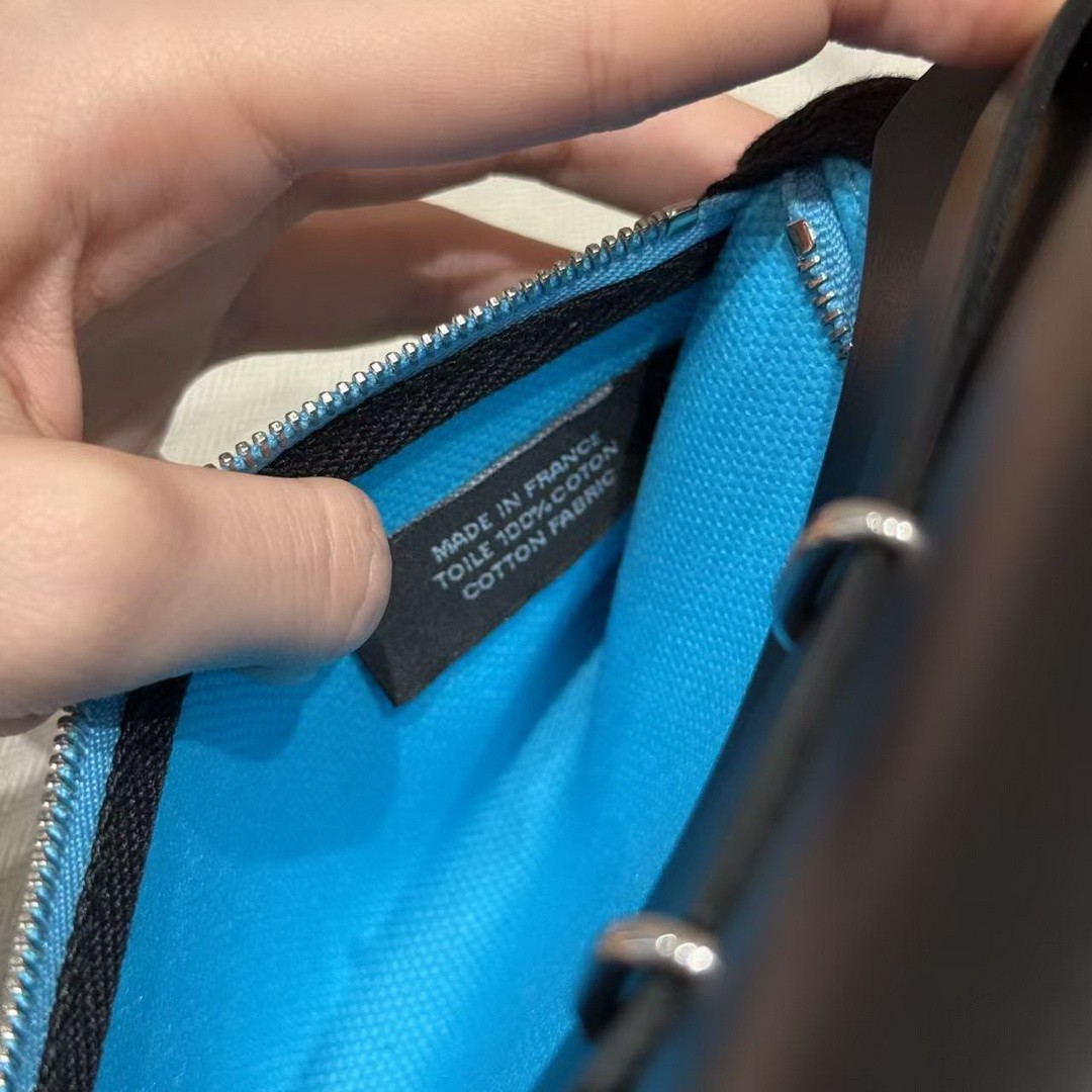 Hermes Mini Herbag Zip 20 Bag Retourne Bleu Riviera Noir Handmade In Militaire Canvas and Hunter Cowhide Silver Hardware - Image 19