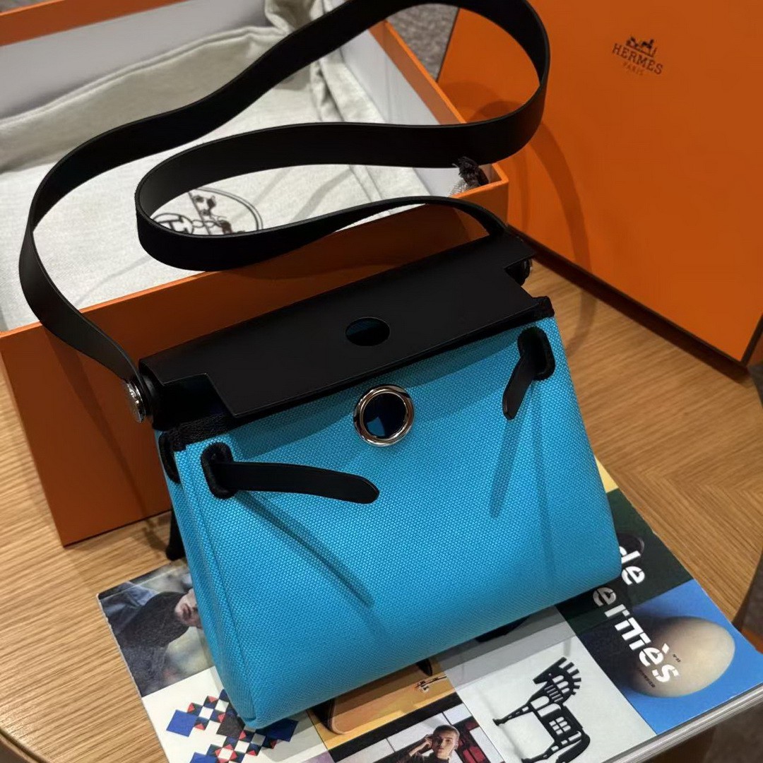 Hermes Mini Herbag Zip 20 Bag Retourne Bleu Riviera Noir Handmade In Militaire Canvas and Hunter Cowhide Silver Hardware - Image 13