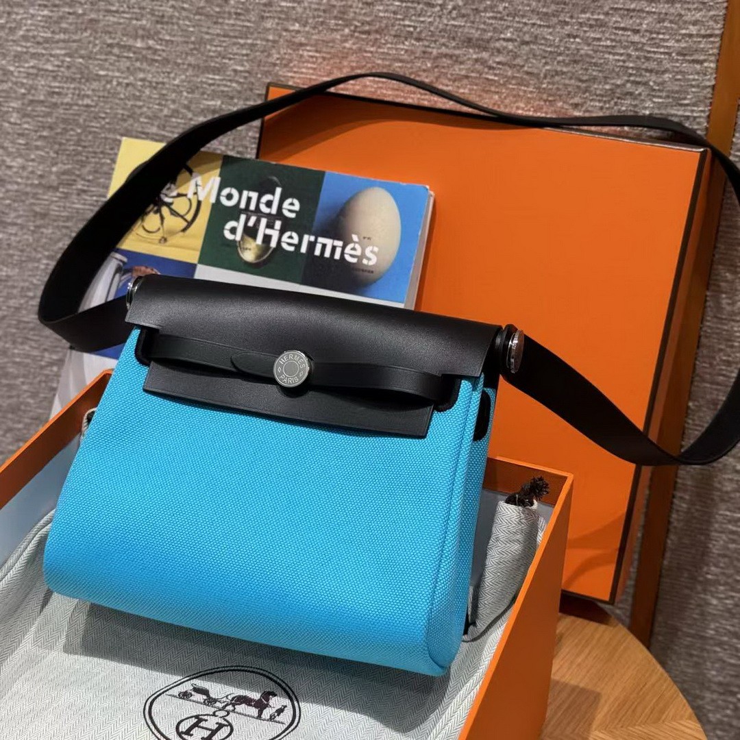 Hermes Mini Herbag Zip 20 Bag Retourne Bleu Riviera Noir Handmade In Militaire Canvas and Hunter Cowhide Silver Hardware - Image 12