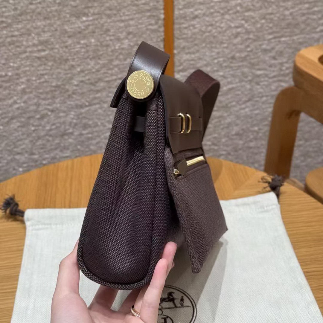 Hermes Mini Herbag Zip 20 Bag Retourne Ebene Handmade In Militaire Canvas and Hunter Cowhide Gold Hardware - Image 27