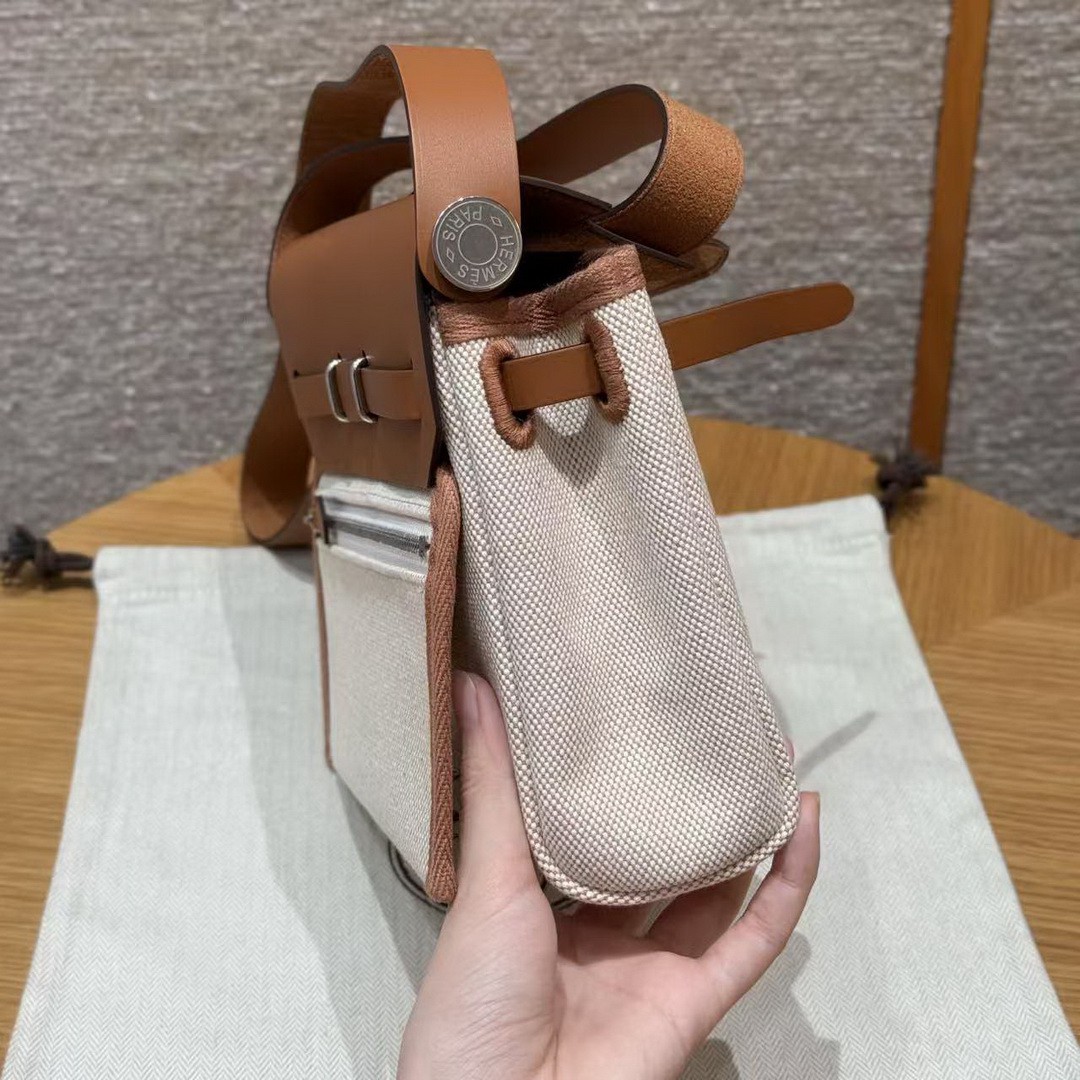 Hermes Mini Herbag Zip 20 Bag Retourne Ecru Beige Fauve Handmade In Militaire Canvas and Hunter Cowhide Silver Hardware - Image 6