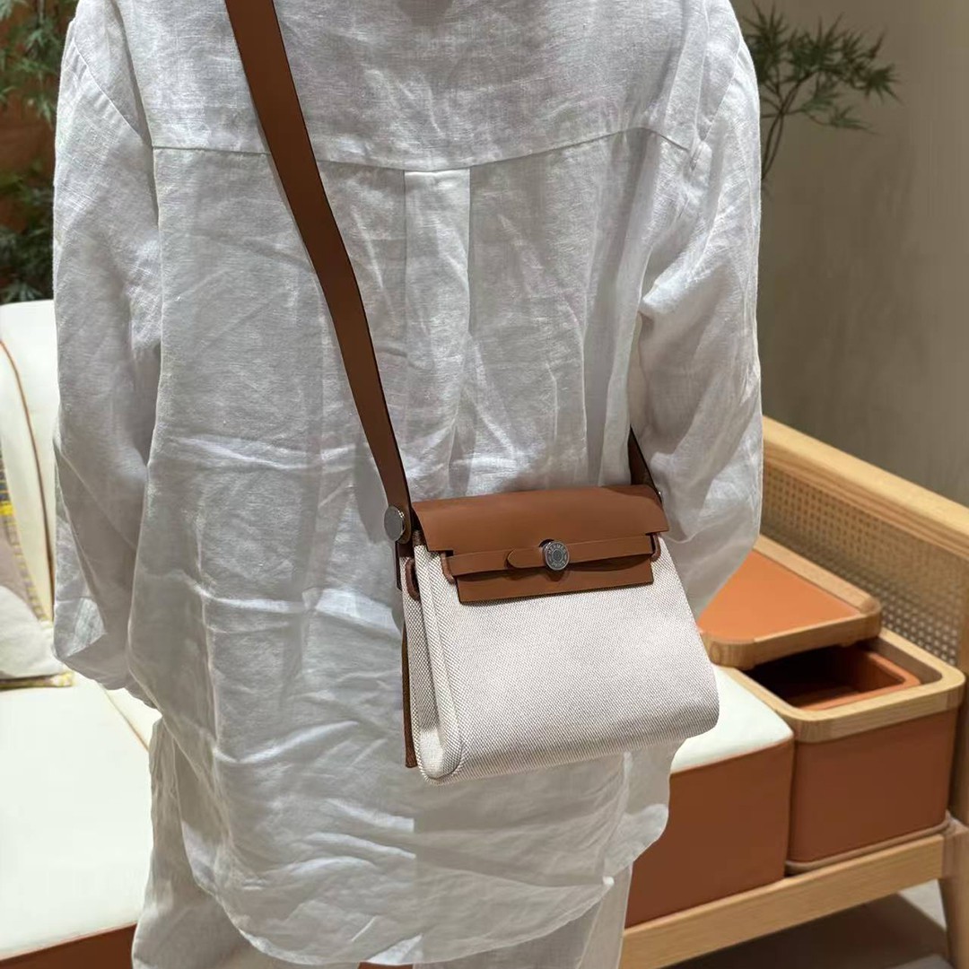 Hermes Mini Herbag Zip 20 Bag Retourne Ecru Beige Fauve Handmade In Militaire Canvas and Hunter Cowhide Silver Hardware - Image 3