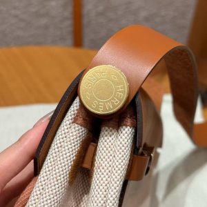 Hermes Mini Herbag Zip 20 Bag Retourne Ecru Beige Gold Handmade In Militaire Canvas and Hunter Cowhide Gold Hardware - Image 17