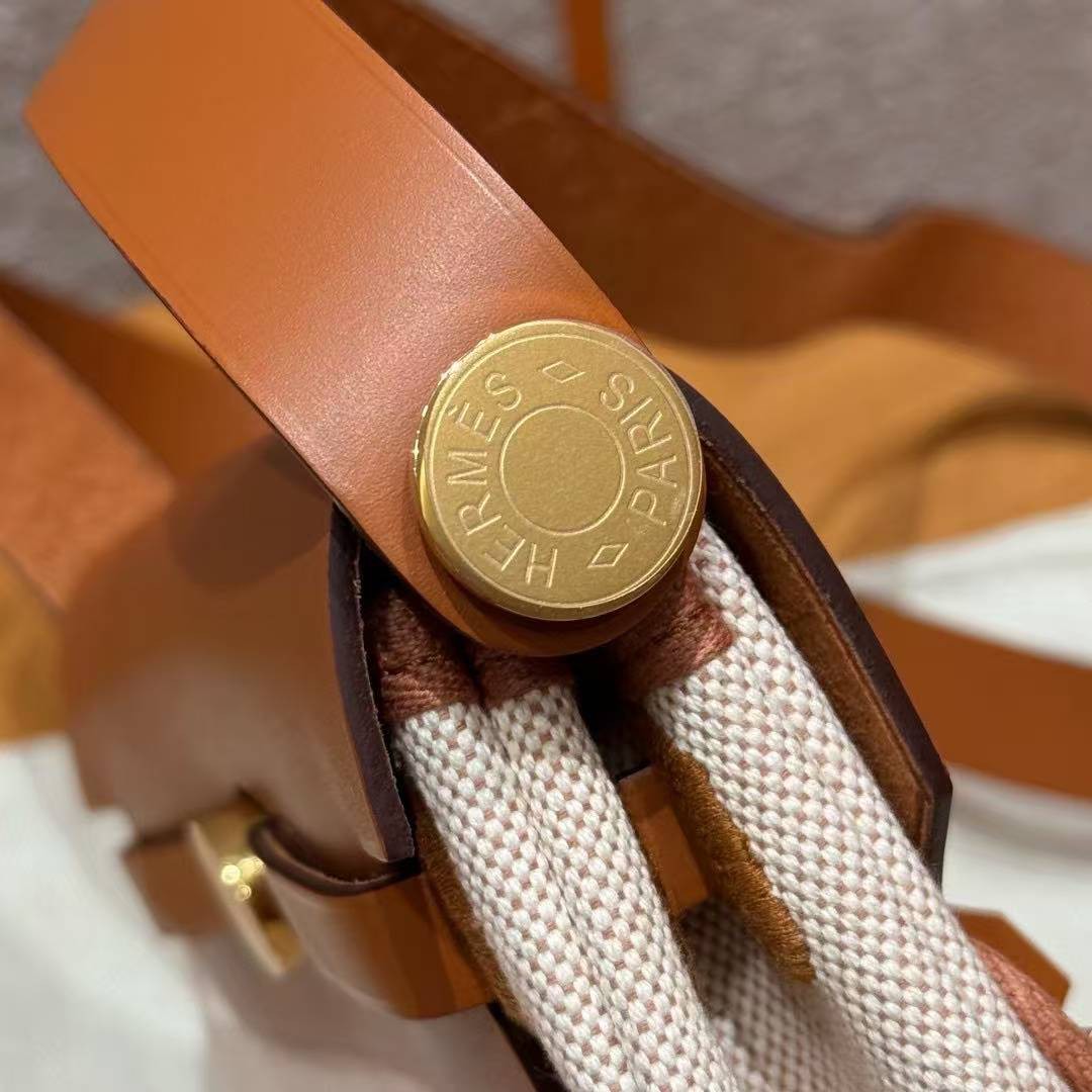 Hermes Mini Herbag Zip 20 Bag Retourne Ecru Beige Gold Handmade In Militaire Canvas and Hunter Cowhide Gold Hardware - Image 16