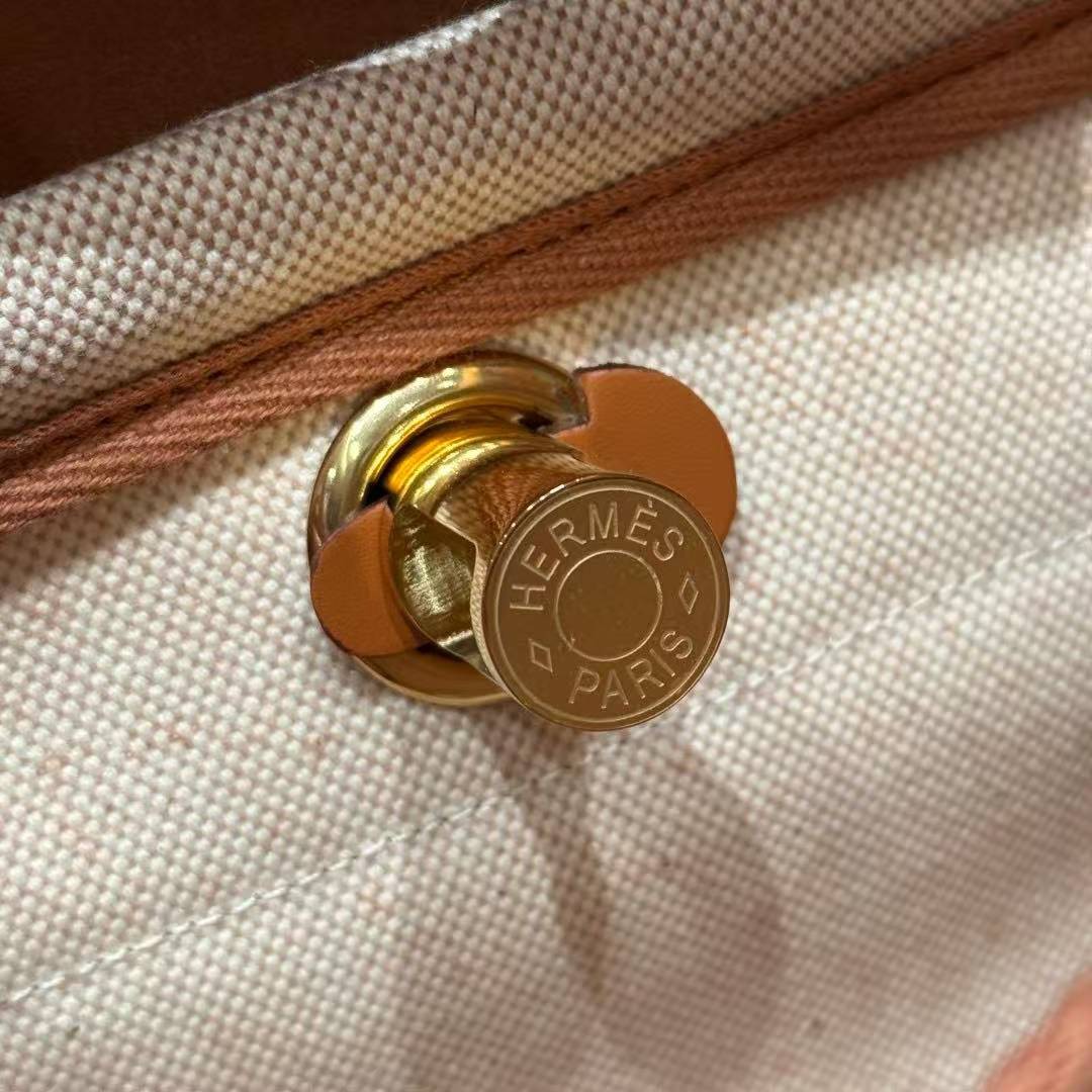 Hermes Mini Herbag Zip 20 Bag Retourne Ecru Beige Gold Handmade In Militaire Canvas and Hunter Cowhide Gold Hardware - Image 7