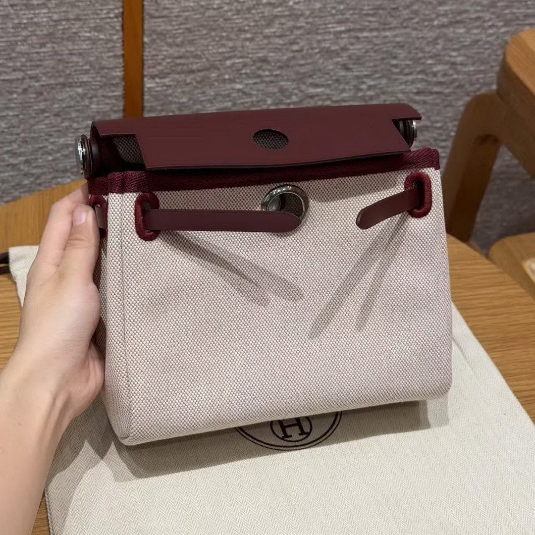 Hermes Mini Herbag Zip 20 Bag Retourne Écru Beige Rouge H Handmade In Militaire Canvas and Hunter Cowhide Silver Hardware - Image 15