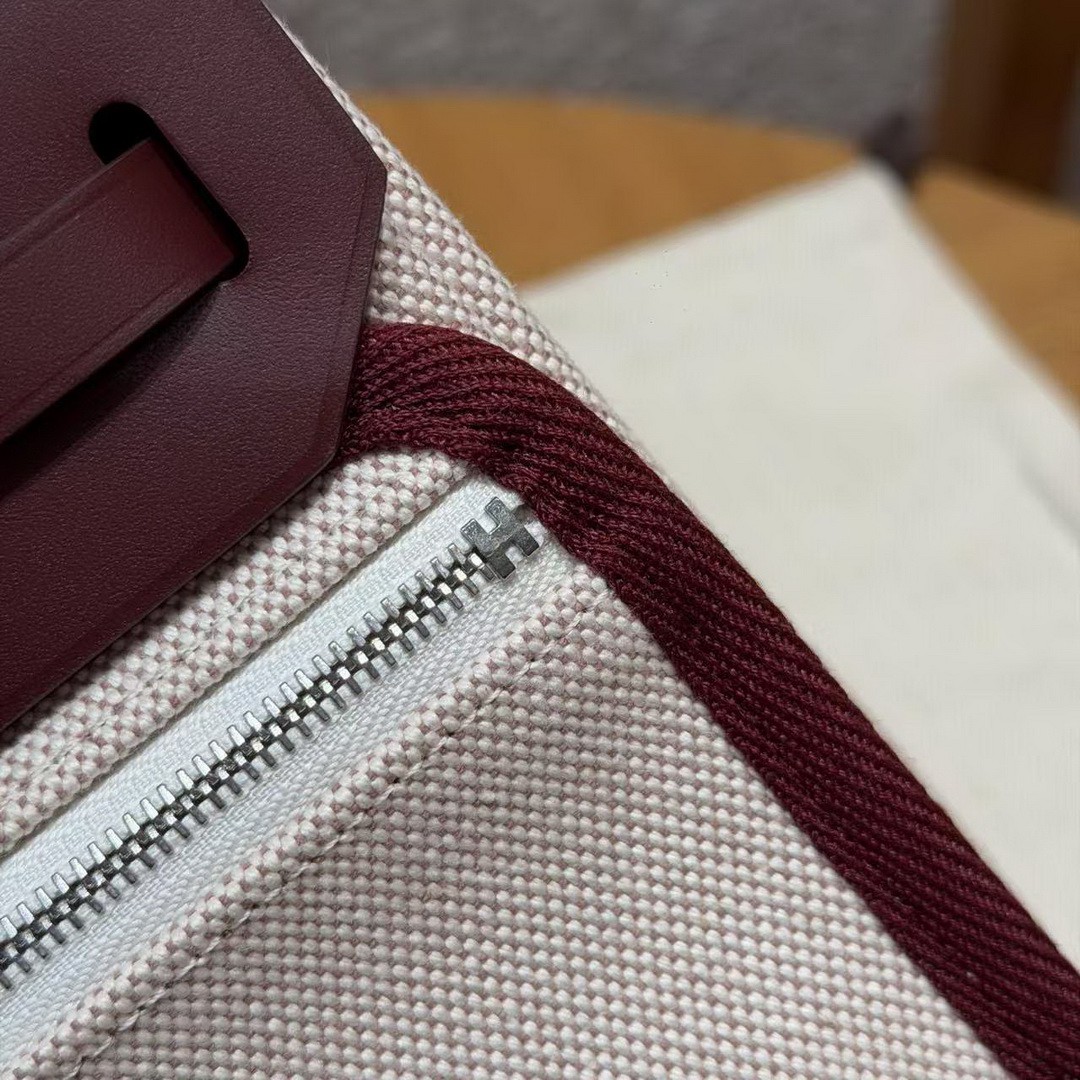 Hermes Mini Herbag Zip 20 Bag Retourne Écru Beige Rouge H Handmade In Militaire Canvas and Hunter Cowhide Silver Hardware - Image 7