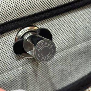 Hermes Mini Herbag Zip 20 Bag Retourne Ecru Noir Handmade In Militaire Canvas and Hunter Cowhide Silver Hardware - Image 6