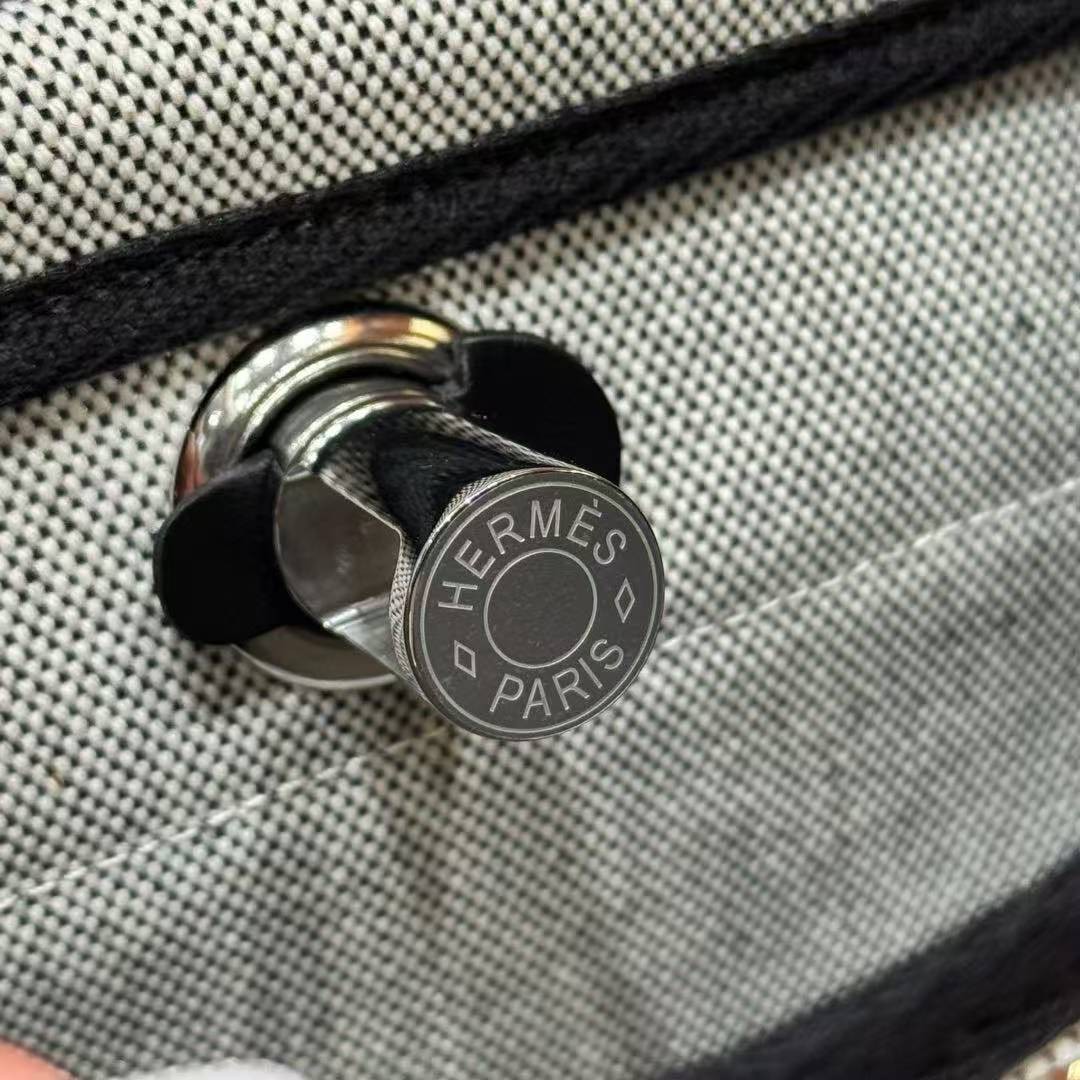 Hermes Mini Herbag Zip 20 Bag Retourne Ecru Noir Handmade In Militaire Canvas and Hunter Cowhide Silver Hardware - Image 6