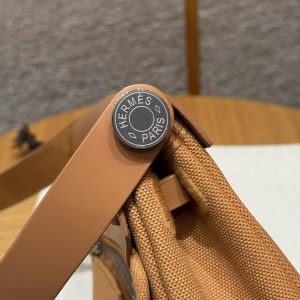 Hermes Mini Herbag Zip 20 Bag Handmade In Militaire Canvas and Hunter Cowhide Silver Hardware Naturel Sable - Image 25