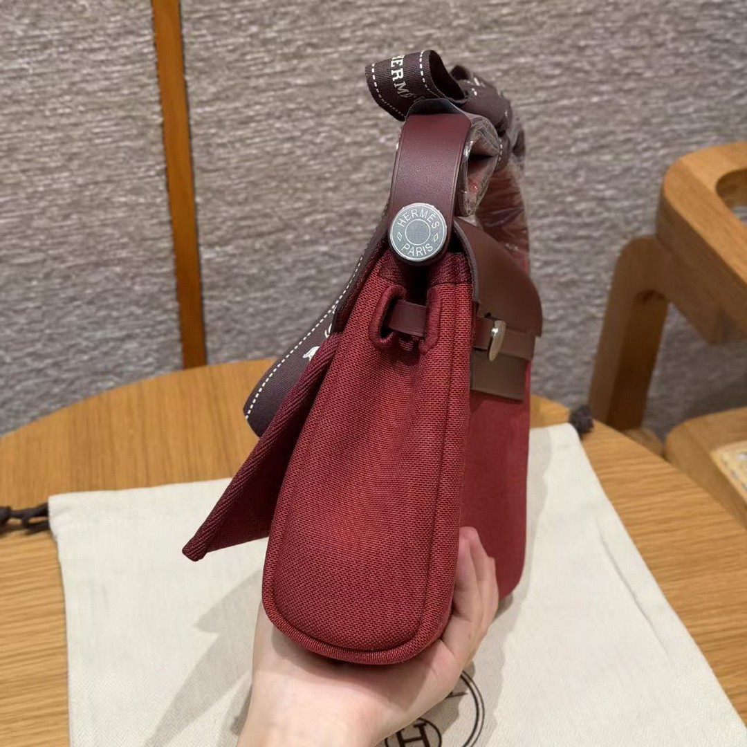 Hermes Mini Herbag Zip 20 Bag Retourne Rouge H Handmade In Militaire Canvas and Hunter Cowhide Silver Hardware - Image 22