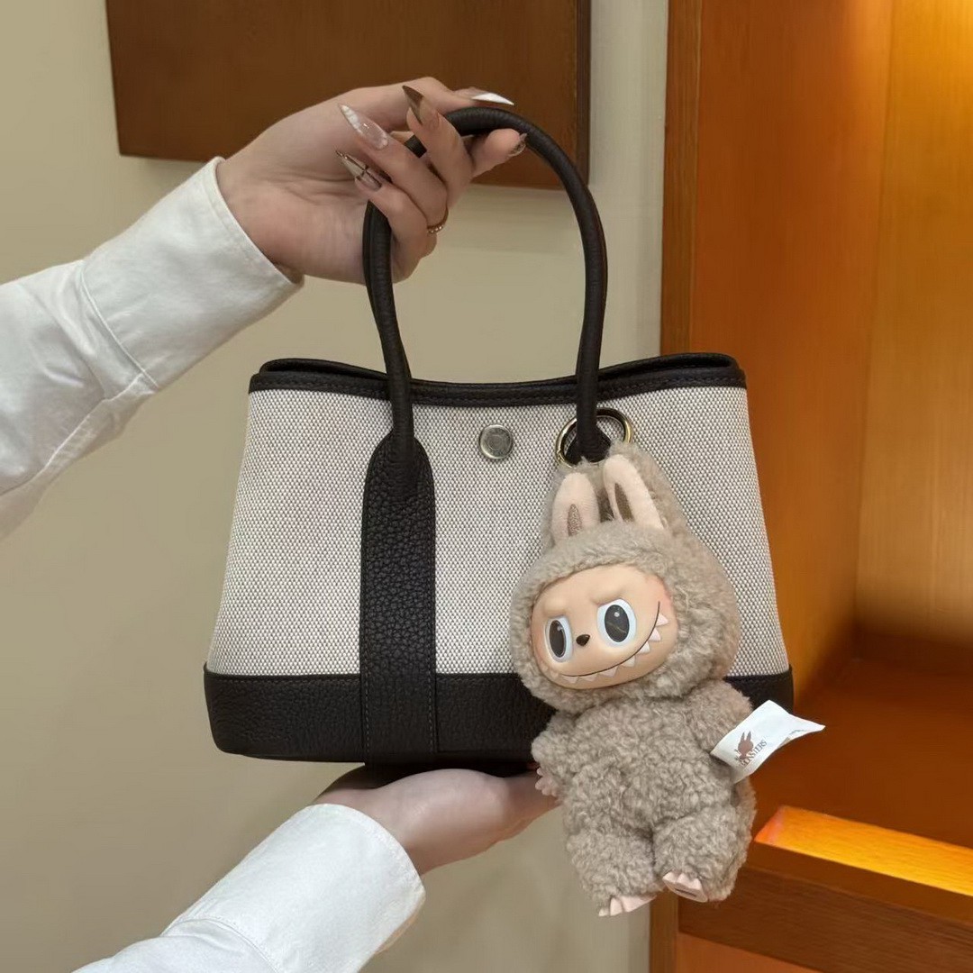 Hermes Neo Garden Party 23 Bag Handmade In Negonda Calfskin Leather And Canbas Silver Hardware Ecru Beige Ebene - Image 3