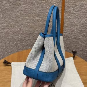 Hermes Neo Garden Party 23 Bag Handmade In Negonda Calfskin Leather And Canbas Silver Hardware Ecru Noir Bleu Outremer - Image 9