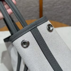 Hermes Neo Garden Party 23 Bag Ecru Noir Gris Meyer Handmade In Negonda Calfskin Leather And Canbas Silver Hardware - Image 3