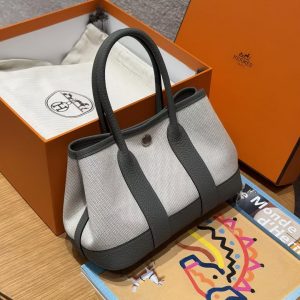 Hermes Neo Garden Party 23 Bag Ecru Noir Gris Meyer Handmade In Negonda Calfskin Leather And Canbas Silver Hardware - Image 6