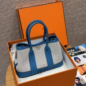 Hermes Neo Garden Party 23 Bag Handmade In Negonda Calfskin Leather And Canbas Silver Hardware Ecru Noir Bleu Outremer - Image 2