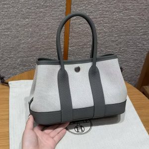 Hermes Neo Garden Party 23 Bag Ecru Noir Gris Meyer Handmade In Negonda Calfskin Leather And Canbas Silver Hardware - Image 2