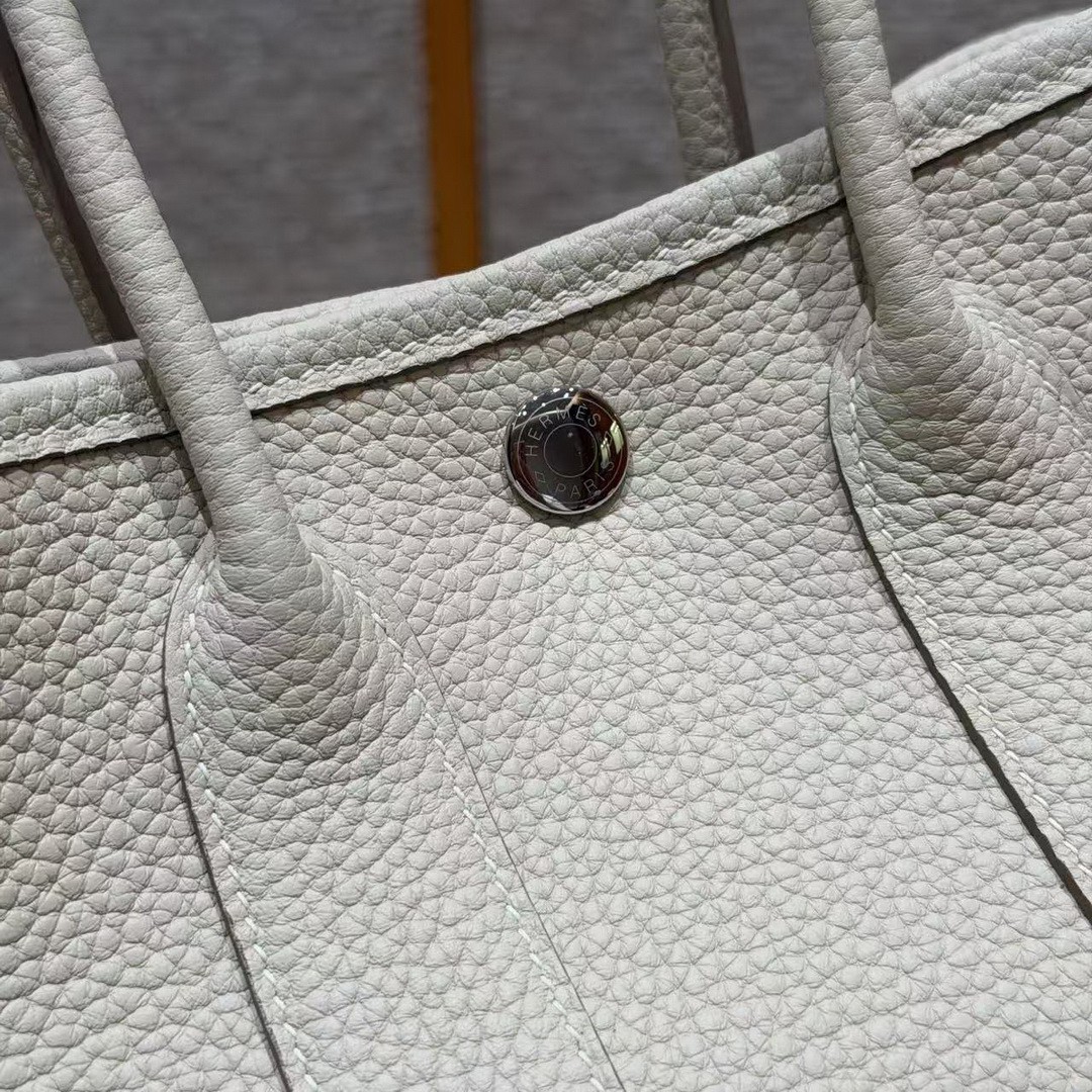 Hermes Neo Garden Party 23 Bag Handmade In Negonda Calfskin Leather Silver Hardware 10 Craie - Image 14