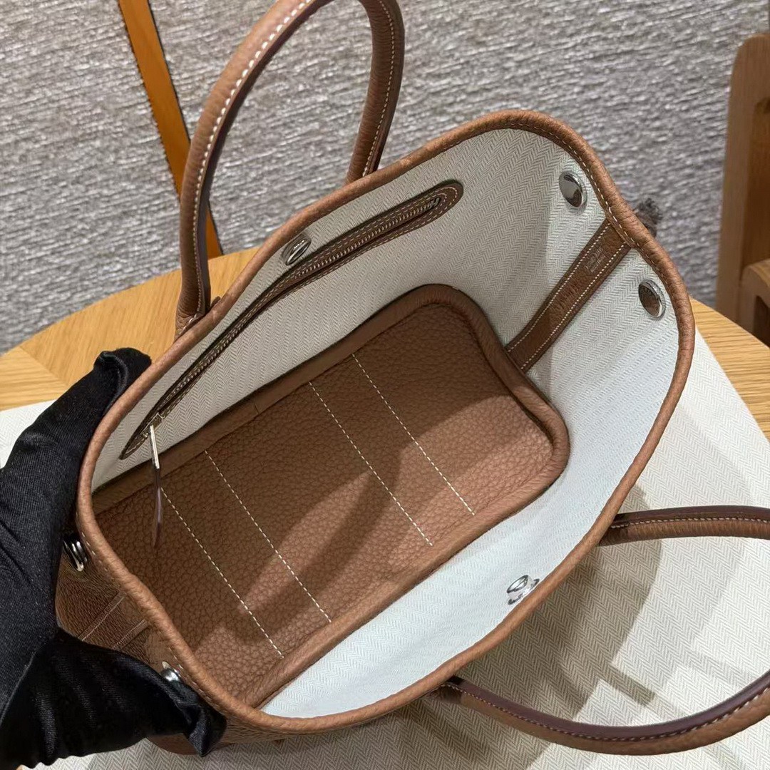 Hermes Neo Garden Party 23 Bag Handmade In Negonda Calfskin Leather Silver Hardware 37 Gold - Image 16