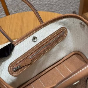 Hermes Neo Garden Party 23 Bag Handmade In Negonda Calfskin Leather Silver Hardware 37 Gold - Image 8
