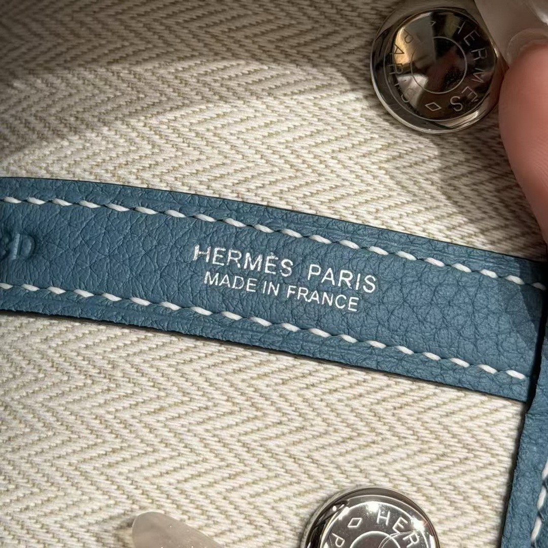 Hermes Neo Garden Party 23 Bag Handmade In Negonda Calfskin Leather Silver Hardware 75 Blue Jean - Image 5