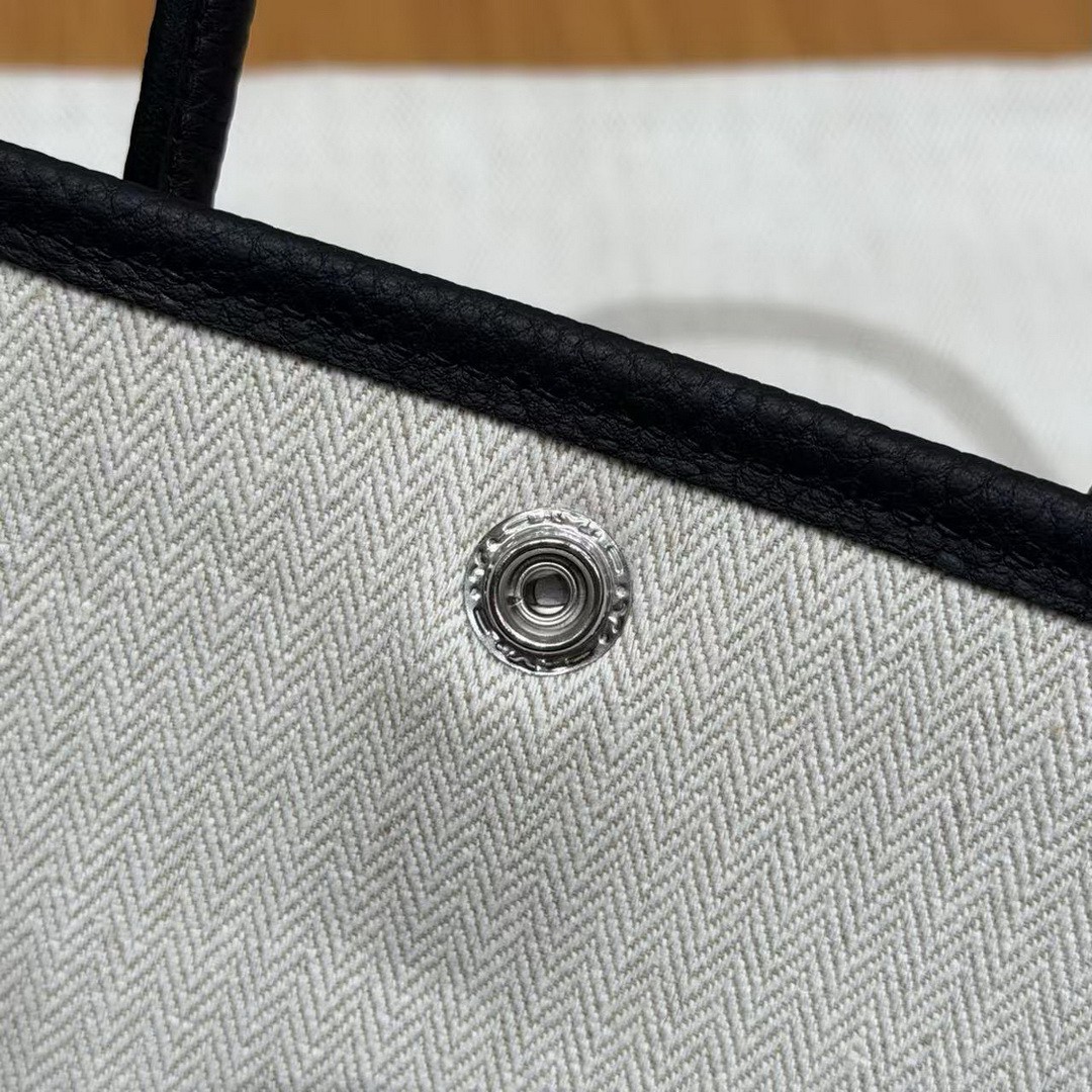 Hermes Neo Garden Party 23 Bag Handmade In Negonda Calfskin Leather Silver Hardware 89 Noir - Image 9