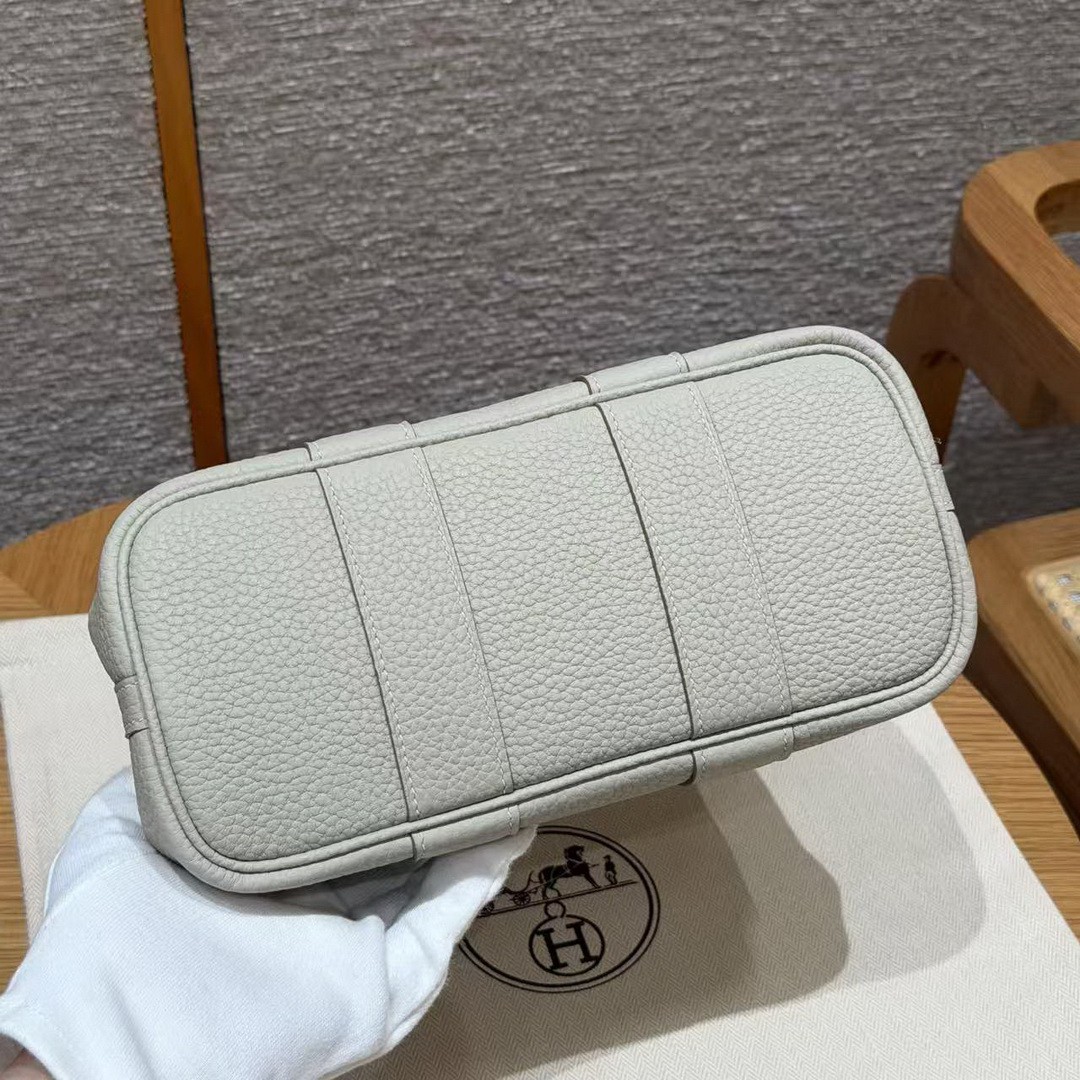 Hermes Neo Garden Party 23 Bag Handmade In Negonda Calfskin Leather Silver Hardware 8L Beton - Image 18