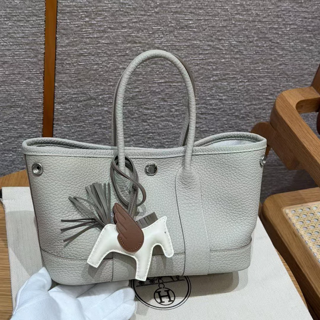 Hermes Neo Garden Party 23 Bag Handmade In Negonda Calfskin Leather Silver Hardware 8L Beton - Image 13